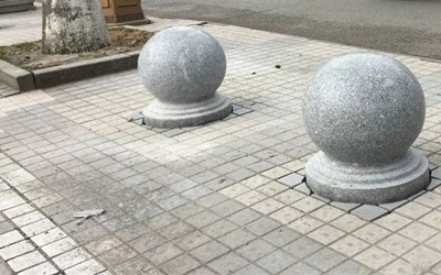 扬州老汉偷走派出所门前石墩，变成自家“护院石”，这是否构成了偷盗罪？