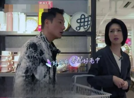 丁子高庆祝与杨千嬅结婚12周年，二人是因何结缘的？