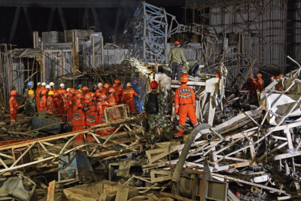 江西一职工宿舍楼局部坍塌致4人死亡，导致坍塌的原因究竟是什么？