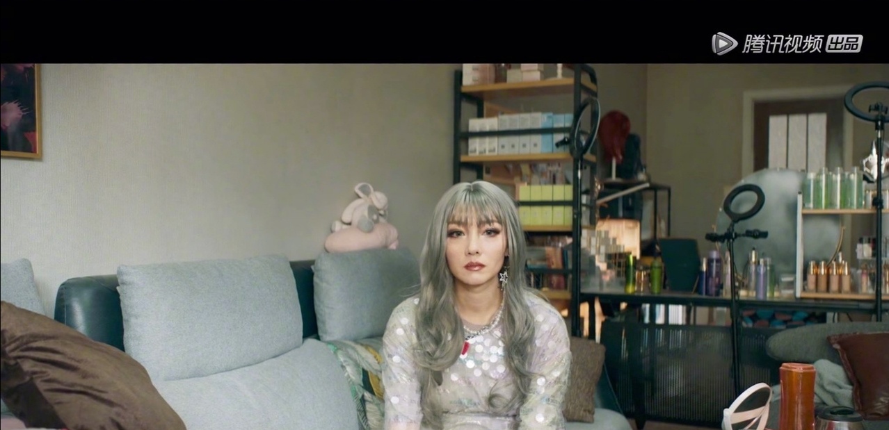国内首部女性独白剧《听见她说》讲述了什么？有怎样的内涵？