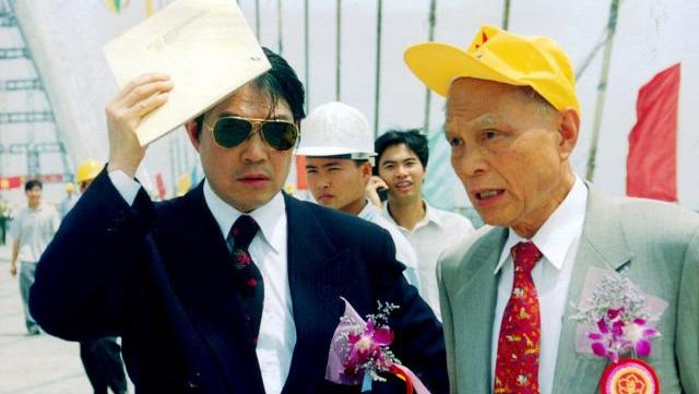 霍英东已去世14年，大房三子掌管家业，另外7个儿子过得如何？
