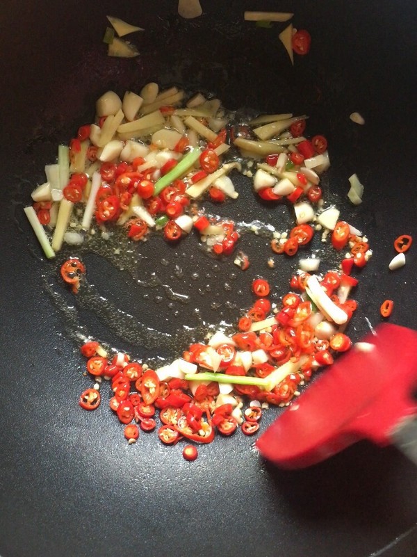 红烧排骨怎么做啊？
