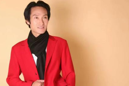 “疼爱你的人是我是我还是我” 是哪首歌里的歌词