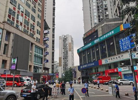 重庆沙坪坝一大厦负三楼发生爆炸事故，是否有造成了人员伤亡？