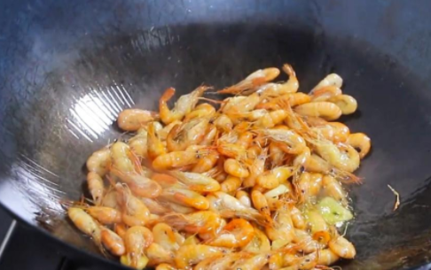炒河虾怎么炒好吃