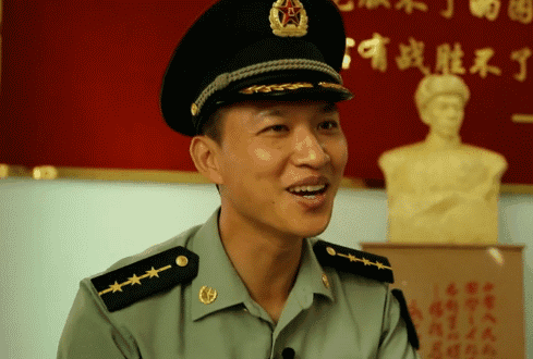 一杠三星是什么军衔？
