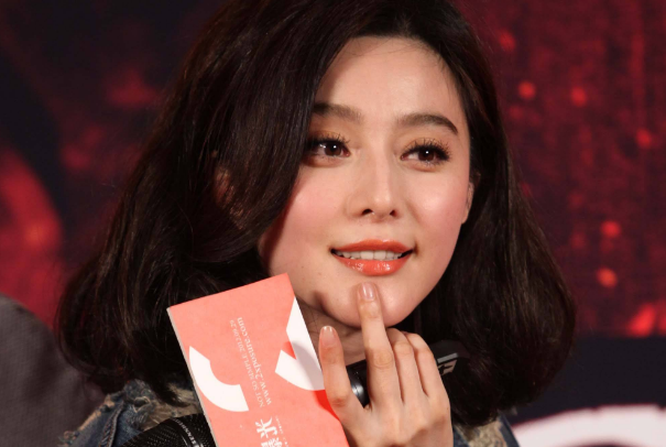 《手机2》曾经拍完一年多未上映，是怎么回事？