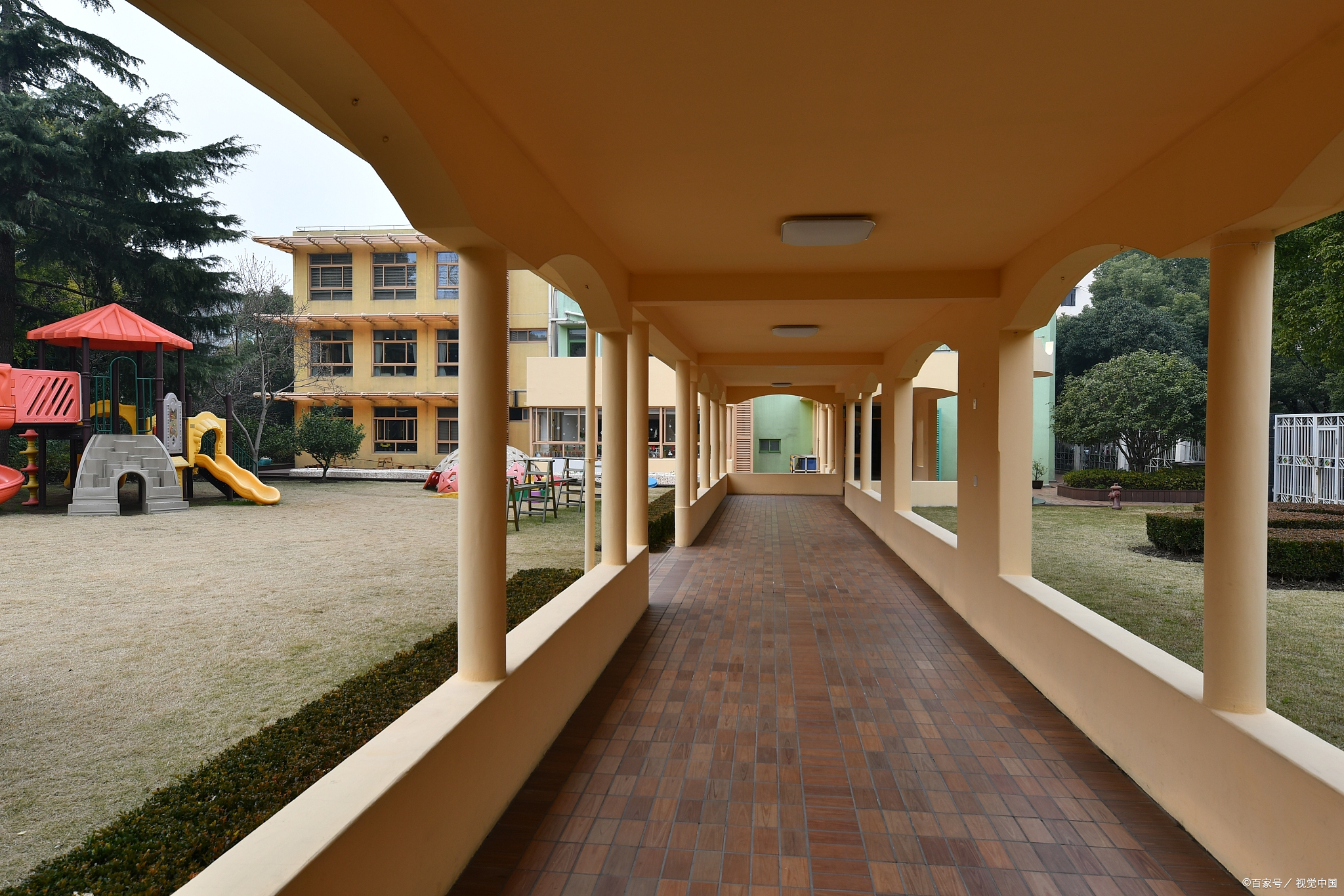 什么是学校的物质文化？怎样建设学校的物质文化?