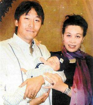 那英在与前夫高峰离婚后，为何她越混越好，前夫却越混越差了呢？