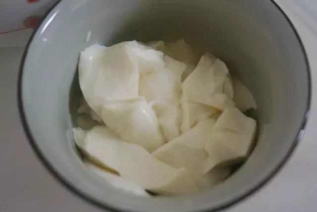 大街上的早点豆腐脑那个卤汤怎么做的？