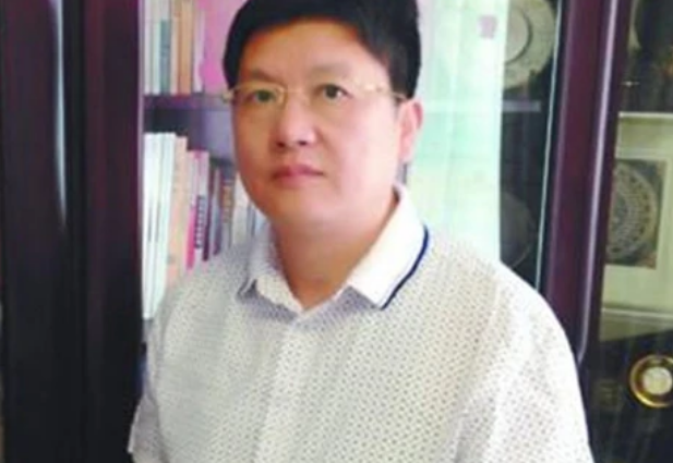 如何评价复旦大学历史系教授冯玮?
