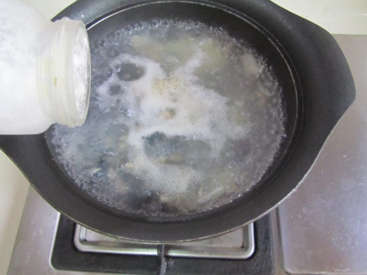 上汤南瓜叶的做法，上汤南瓜叶怎么做好吃，上汤