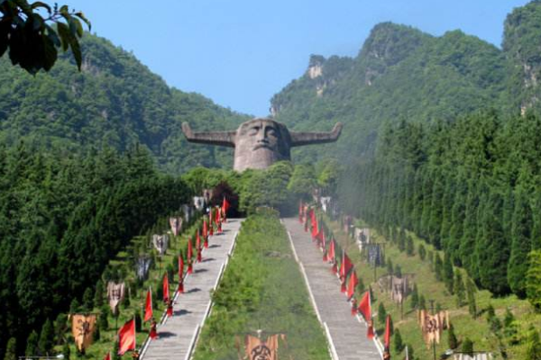 求湖北省旅游景点排行，哪些比较值得去？