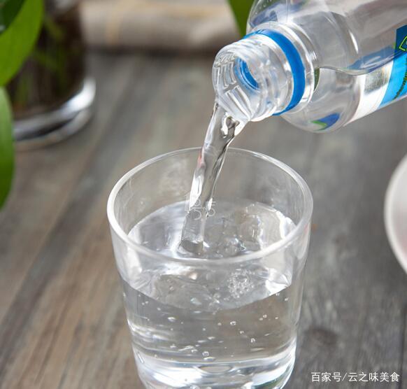 大家觉得名仁苏打水好喝吗？体验如何？