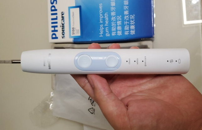 飞利浦电动牙刷哪款好？求推荐