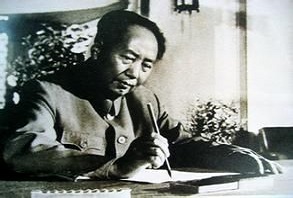 中国共产党在中国革命中战胜敌人的三大法宝是( )。中国共产党的三大优良作风是( )