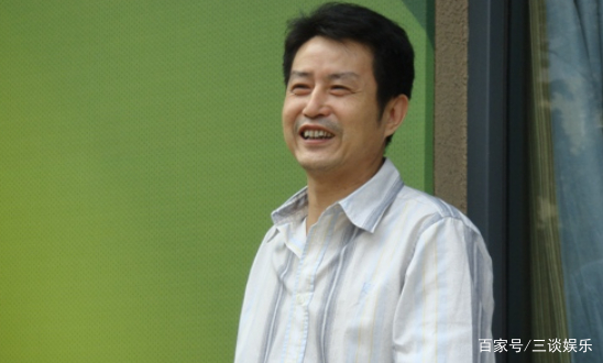 中国女排主教练浮出水面，并非安家杰，也排除赖亚文，究竟是谁呢？