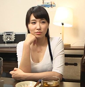 这女明星是谁