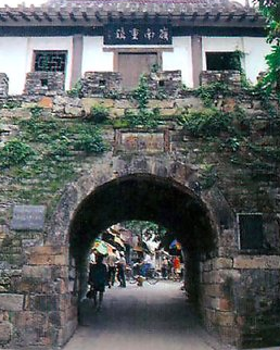 想去旅游，西宁哪个区最好？中心城区是哪个？