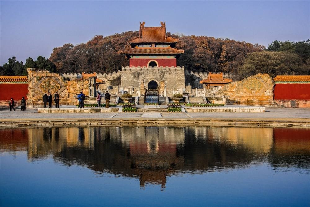 明显陵为什么建在湖北？