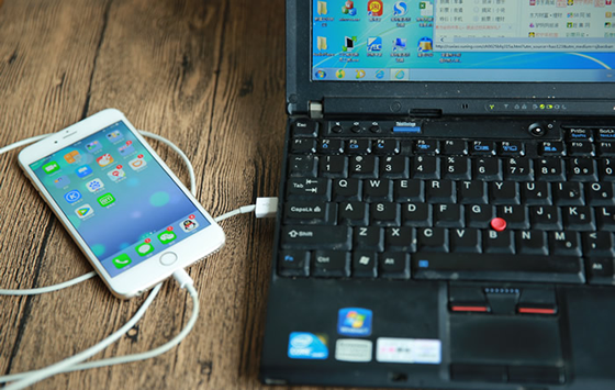 iPhone手机QQ怎么导出所有聊天记录？