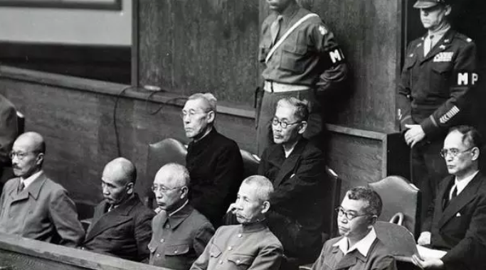 东京大审判的中国法官是谁，为我国做出了哪些贡献？