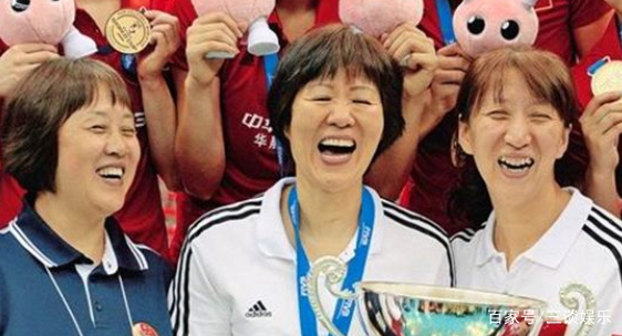 中国女排主教练浮出水面，并非安家杰，也排除赖亚文，究竟是谁呢？