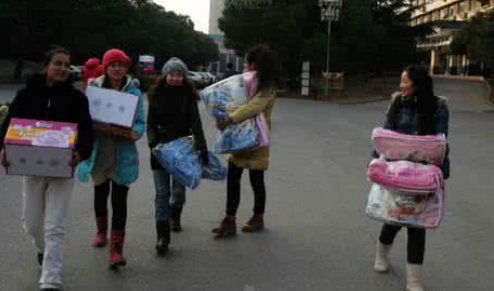 求大学新生路费补助申请书范文。。。急求！~~~~~