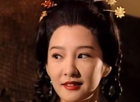 你回头看看我 我不相信你两眼空空什么意思
