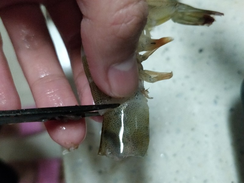 怎样杀虾比较合适?