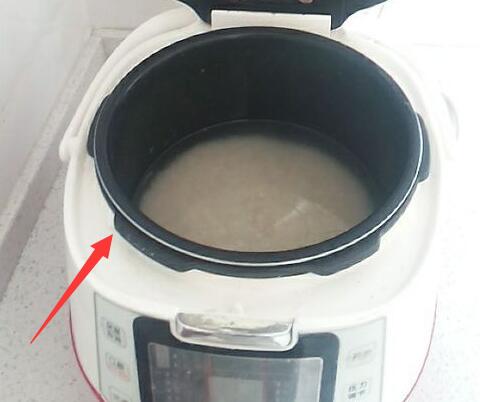 苏泊尔电饭煲使用方法