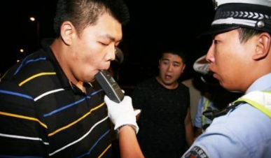 喝白酒真的可以壮胆吗？