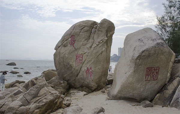 深圳玫瑰海岸好玩还是南澳好玩