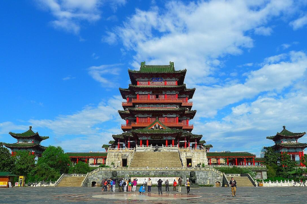 南昌有什么好玩的地方
