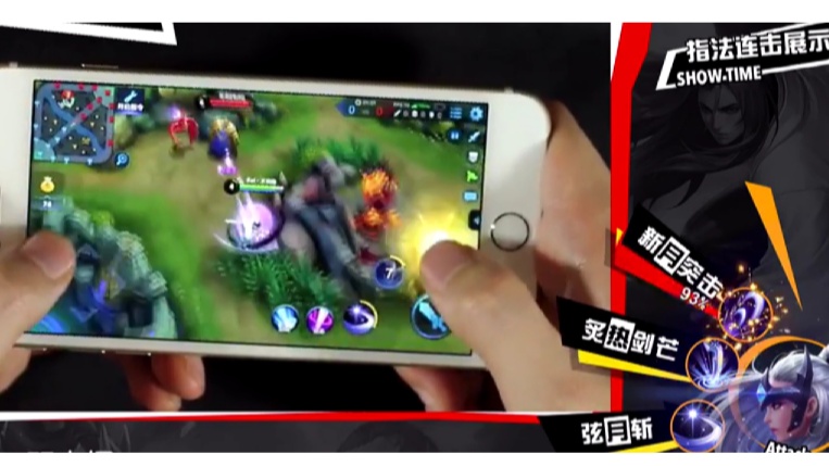 露娜大招无限使用方法