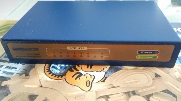 集线器的工作原理是什么？