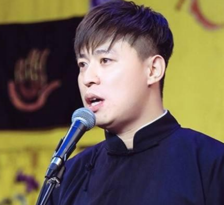 曹云金大闹郭德纲生日宴，却独独不敢惹李鹤东，他到底是什么人？