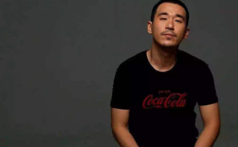 张国立成龙人品这么好，为什么教育不好儿子？