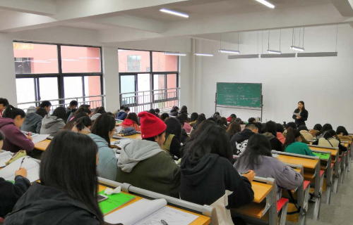 统招专升本很难吗?