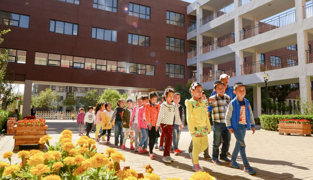 现在小学还有六年级吗？