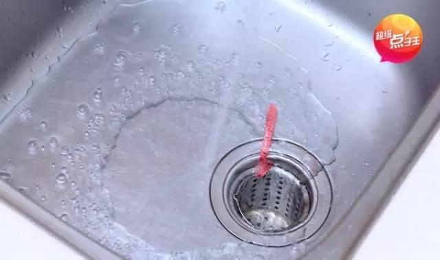 下水道总是会出现堵塞，厨房下水管道疏通方法