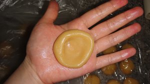 怎样和打月饼的面