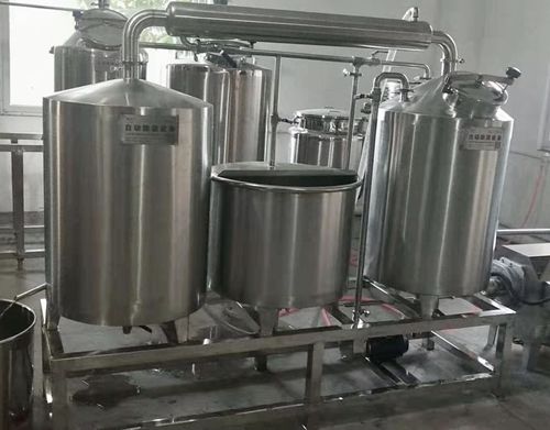 谁能告诉我开办一个白酒加工厂都需要什么设备