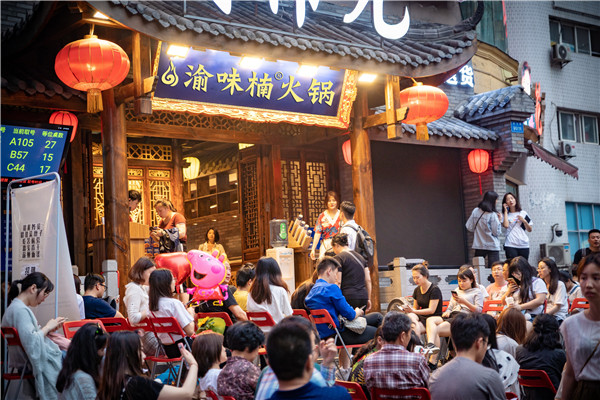 开餐饮店，加盟好还是自己做好