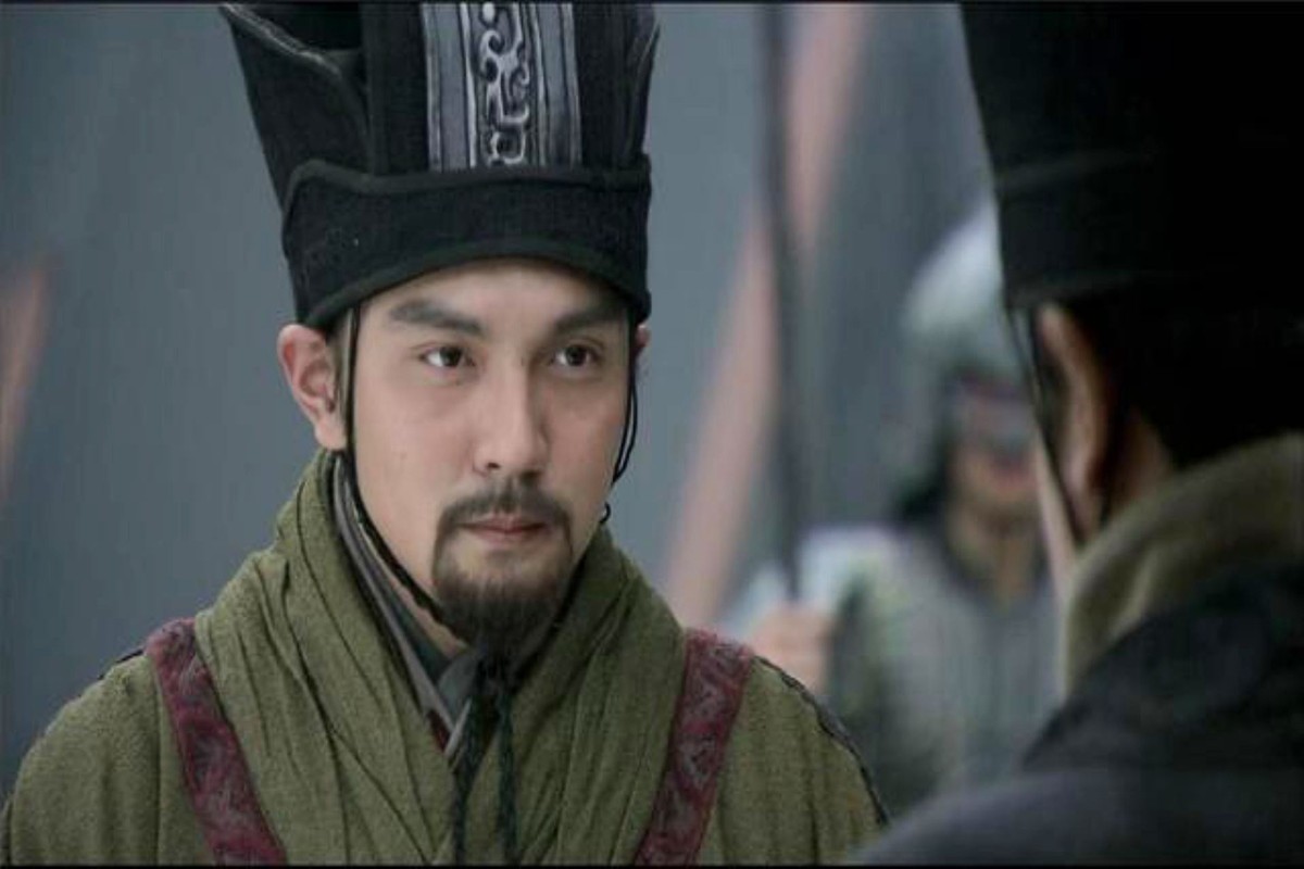 奉孝是三国中什么人物