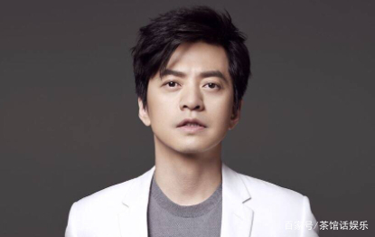 王菲唱《传奇》是得到李健同意的，但是遭版权方起诉这是怎么回事？
